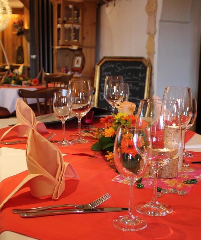 Antjes Schmankerlhotel Und Restaurant Tröstau Extérieur photo