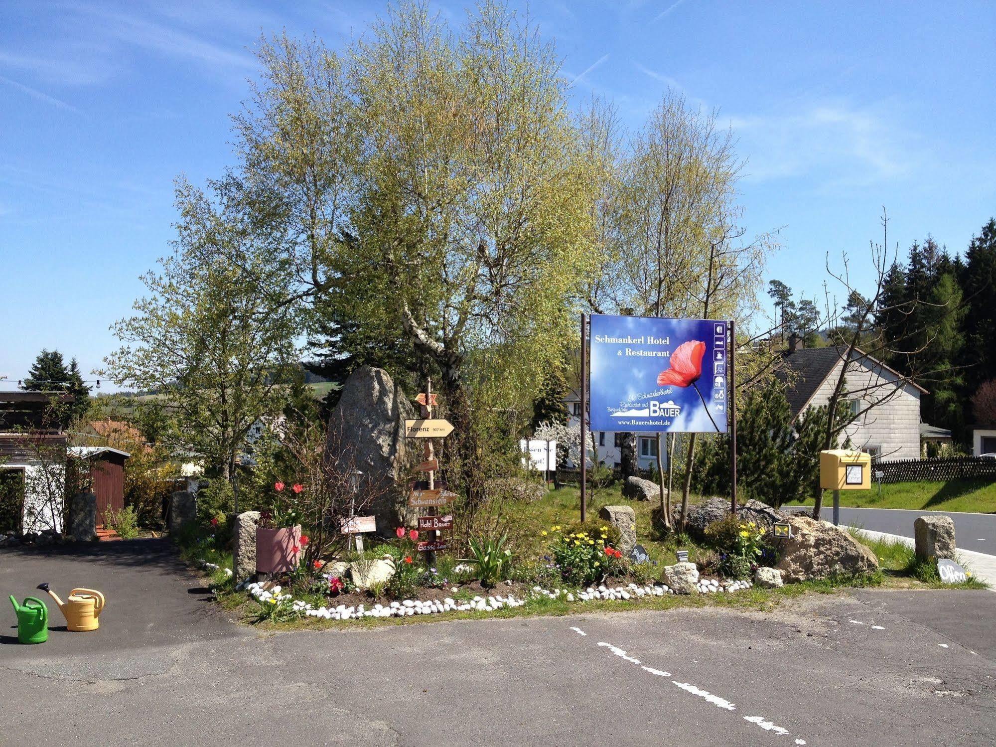 Antjes Schmankerlhotel Und Restaurant Tröstau Extérieur photo