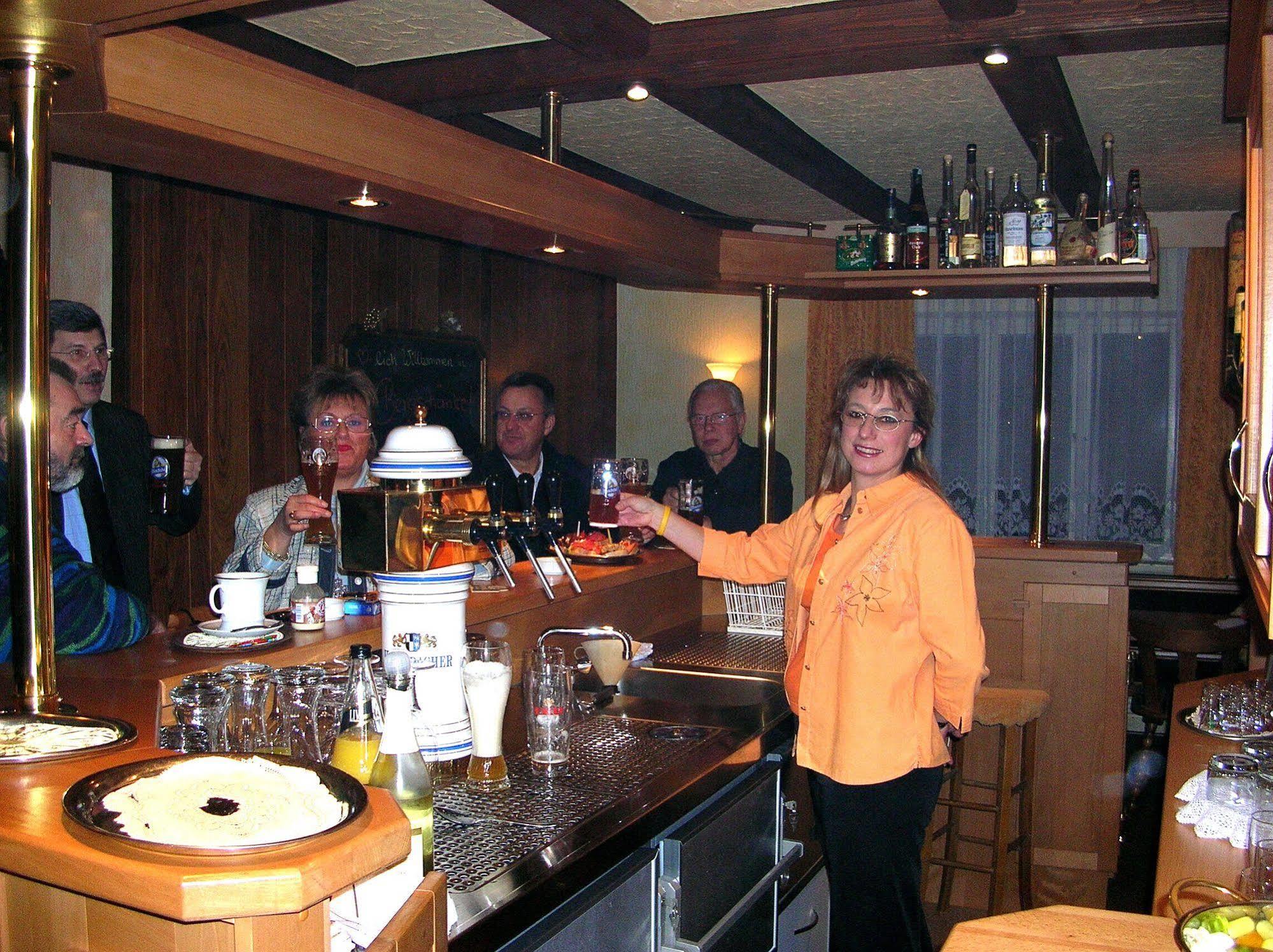 Antjes Schmankerlhotel Und Restaurant Tröstau Extérieur photo